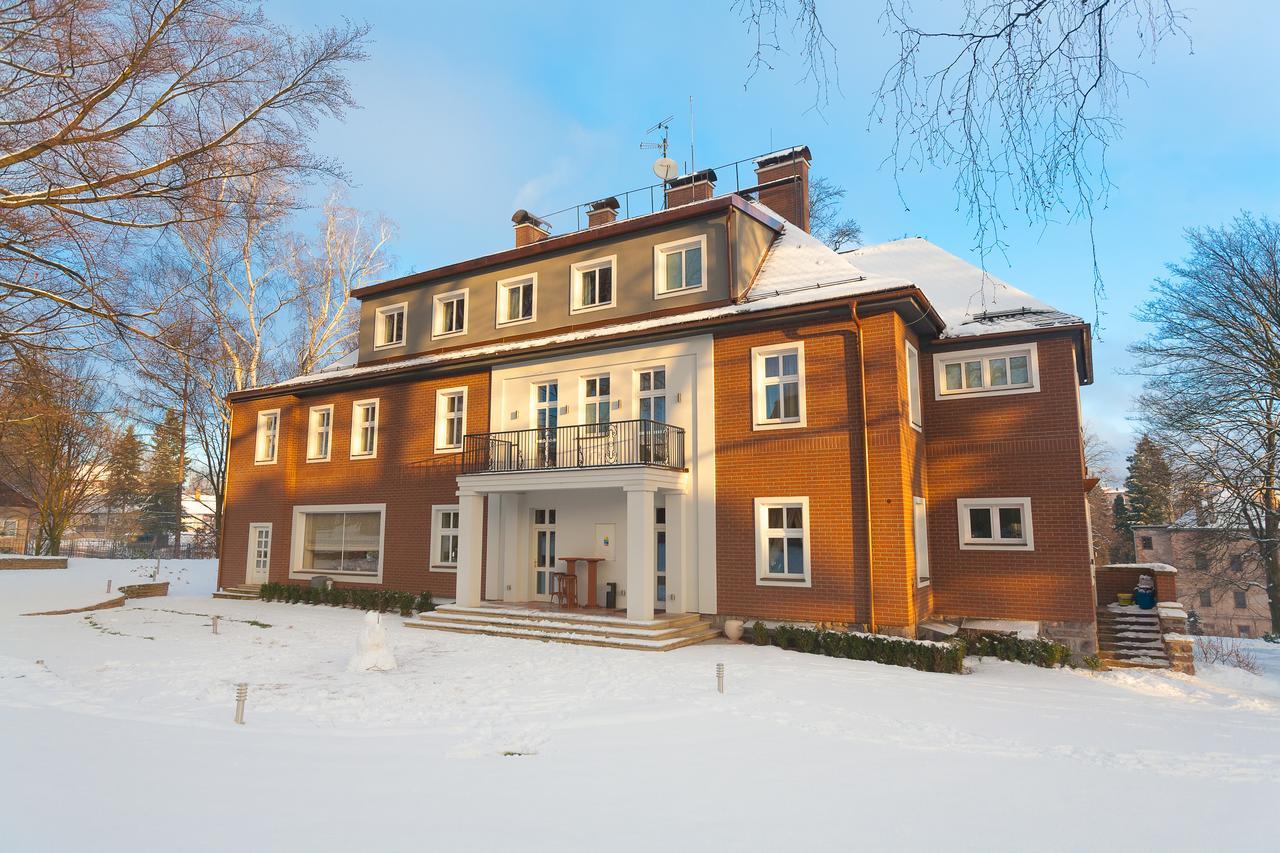 Hotel Manor House Broumov Esterno foto